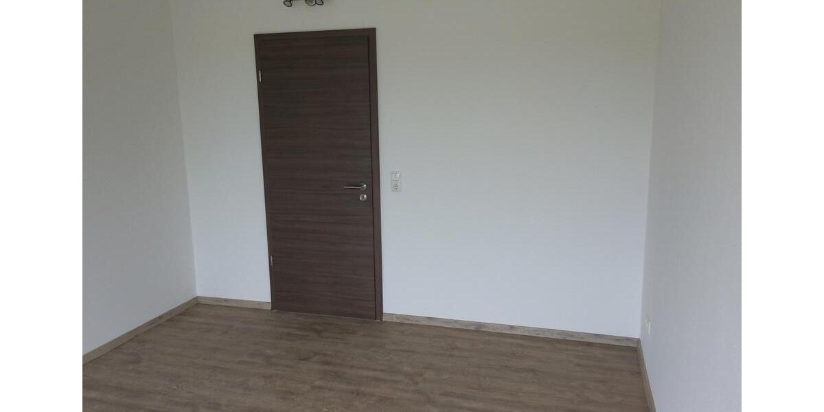 Etagenwohnung Deggendorf - 2 Zimmer, 69 m&sup2;, 790&euro; | Angebot:26676156