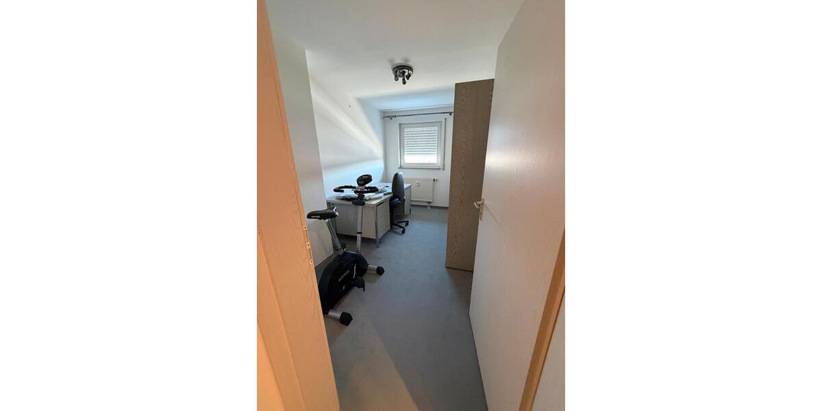 Etagenwohnung Nürnberg Buchenbühl - 3 Zimmer, 92 m&sup2;, 1.250&euro; | Angebot:26600560