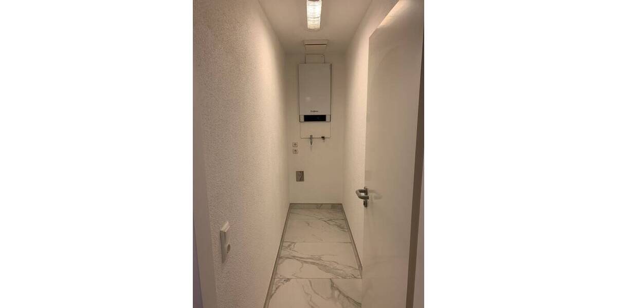 Etagenwohnung Haiger - 4 Zimmer, 154 m&sup2;, 990&euro; | Angebot:25696550