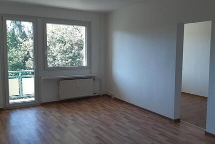 Preisgünstige 4-Raum-Wohnung ohne Kaution 4 zimmer