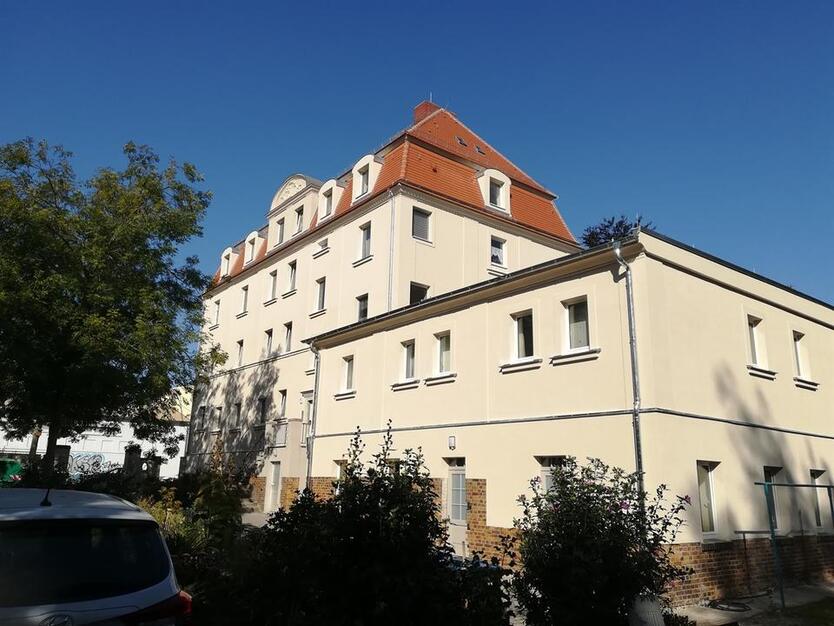 Auf gute Nachbarschaft-ansprechende 4-Zimmer Wohnung