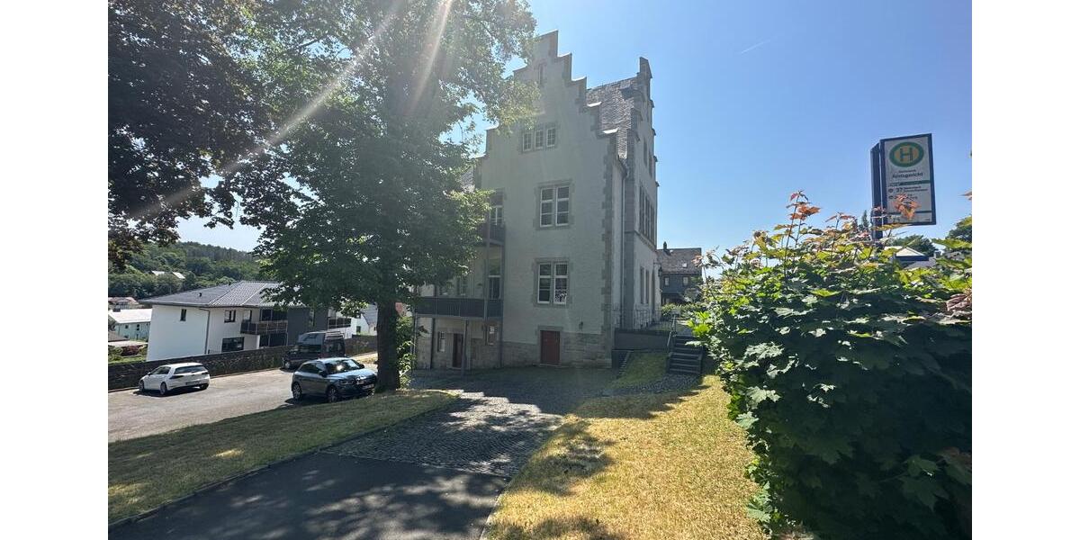 Etagenwohnung Gladenbach - 2.5 Zimmer, 95 m&sup2;, 995&euro; | Angebot:26547662