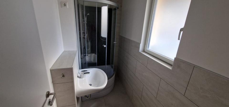 Wohnen auf Zeit Markranstädt - 5 Zimmer, 135 m&sup2;, 12&euro; | Angebot:23570267