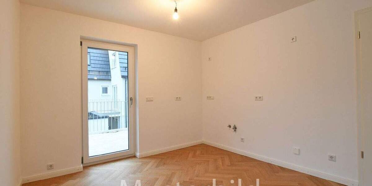 Etagenwohnung München Ramersdorf-Perlach - 4 Zimmer, 90 m&sup2;, 2.190&euro; | Angebot:25091754