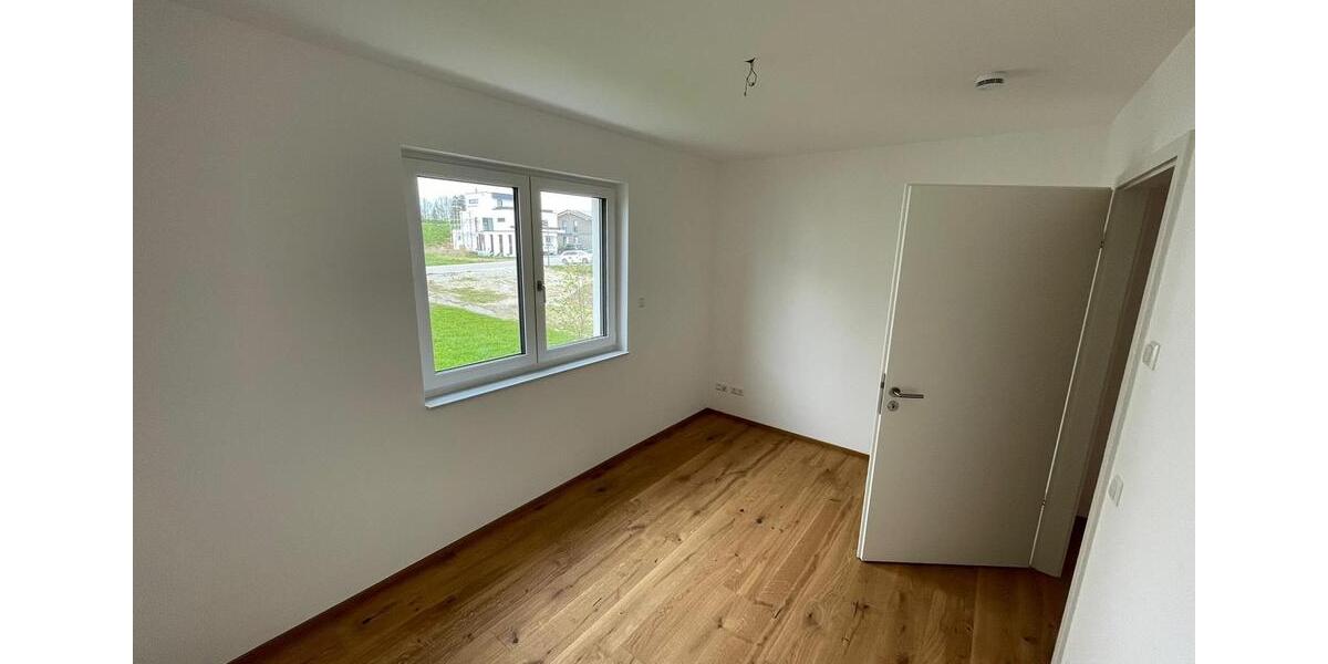 Etagenwohnung Kißlegg - 3 Zimmer, 93 m&sup2;, 1.250&euro; | Angebot:26447302