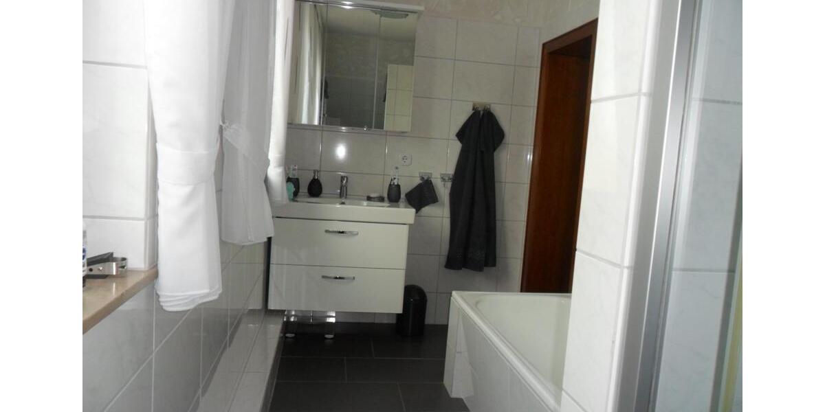 Selten zu finden: TOP Wohnlage, 3 Zimmer,Garage und Garten 3 zimmer