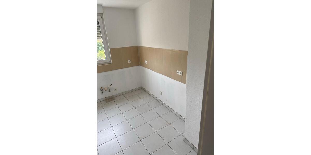 Dachgeschoßwohnung Burg - 2.5 Zimmer, 60 m&sup2;, 400&euro; | Angebot:26346429