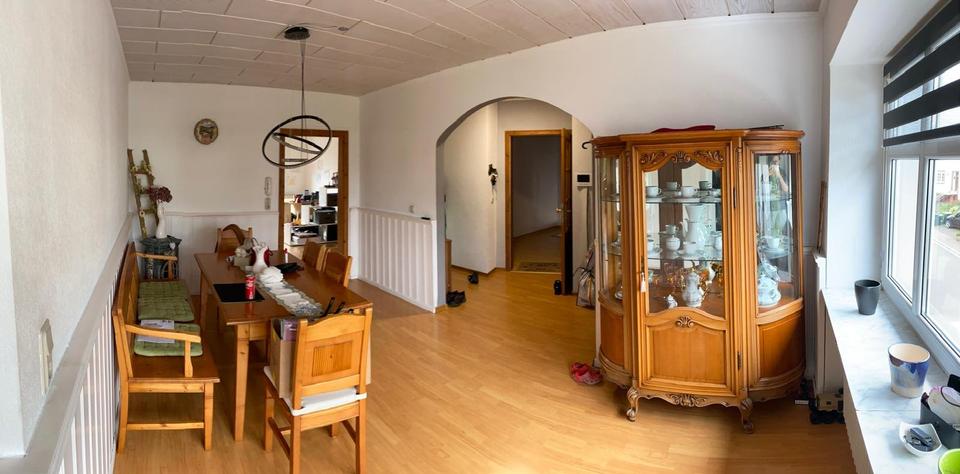 Etagenwohnung Tholey - 4 Zimmer, 150 m&sup2;, 900&euro; | Angebot:24859394