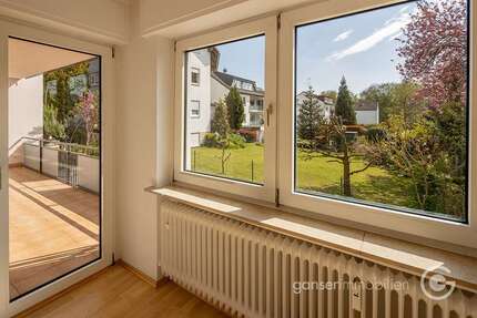 Wohnung Kelkheim - 3 Zimmer, 95 m&sup2;, 1.300&euro; | Angebot:26588000