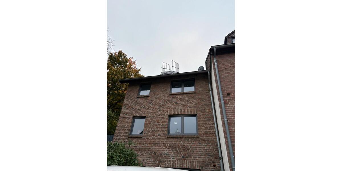 Wohnen auf Zeit Aachen Aachen-Mitte - 5 Zimmer, 150 m&sup2;, 2.100&euro; | Angebot:26278896