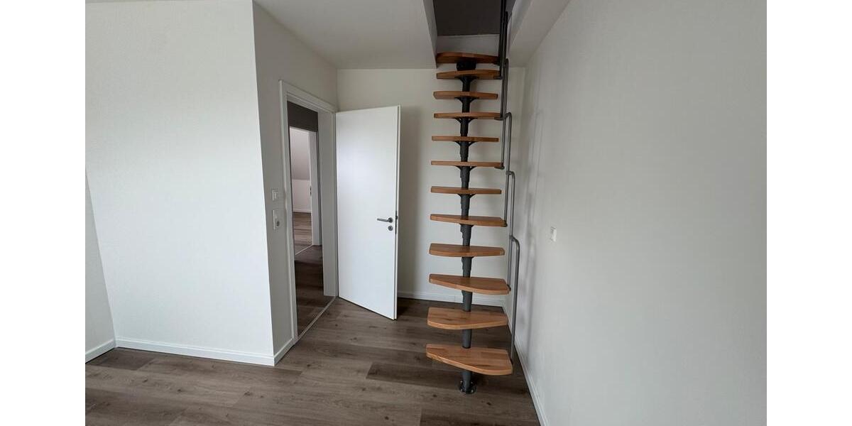 Doppelhaushälfte Holdorf - 5 Zimmer, 94 m&sup2;, 1.350&euro; | Angebot:26535986