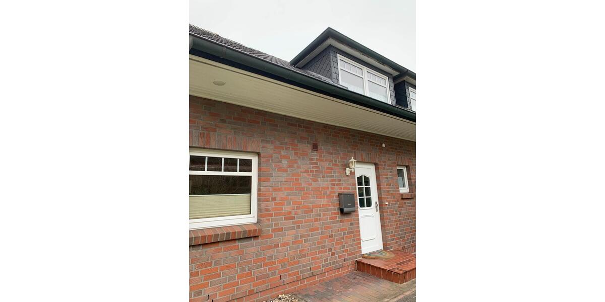 Doppelhaushälfte Pinneberg - 5 Zimmer, 145 m&sup2;, 1.650&euro; | Angebot:24679859