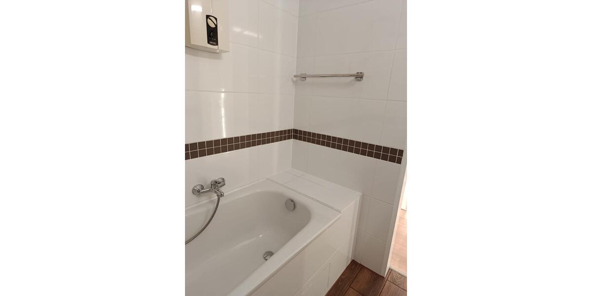Etagenwohnung Bergneustadt - 2 Zimmer, 62 m&sup2;, 1.040&euro; | Angebot:26358144