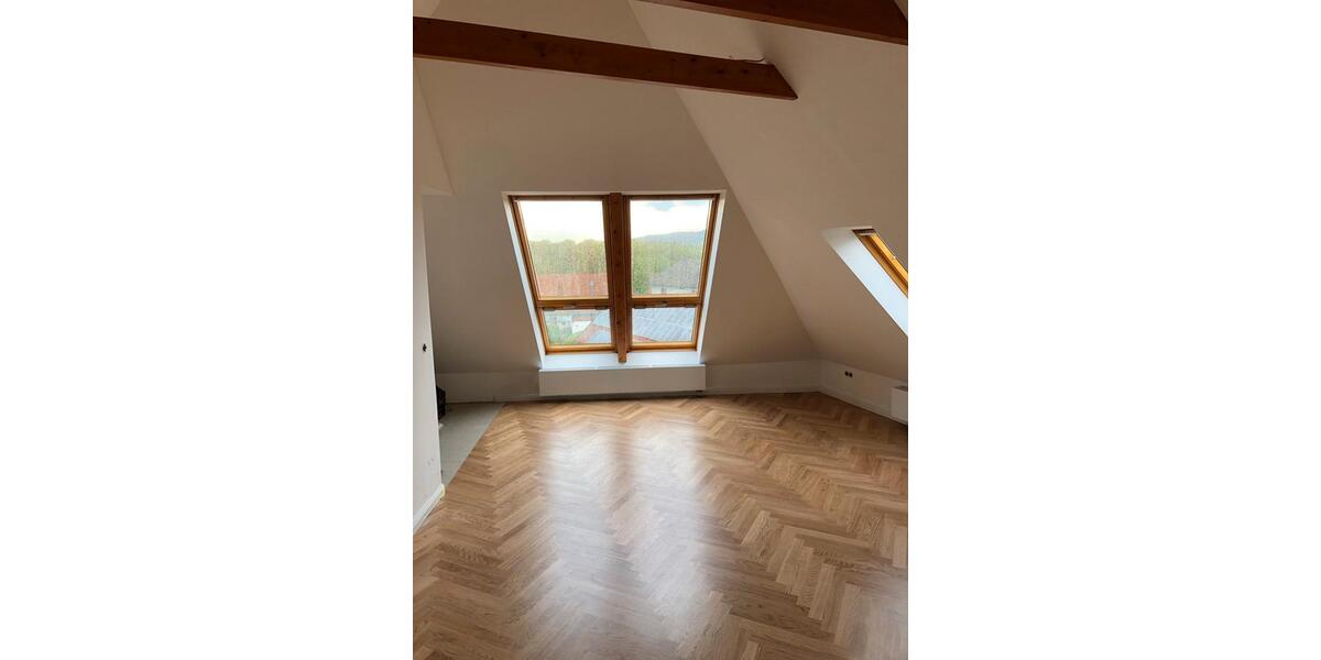 Dachgeschoßwohnung Hüllhorst - 2 Zimmer, 55 m&sup2;, 500&euro; | Angebot:26358125