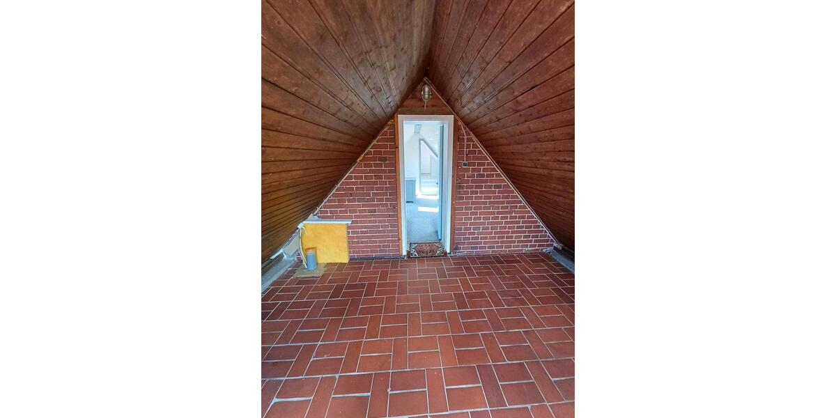 Dachgeschoßwohnung Fürstenau - 3 Zimmer, 77 m&sup2;, 710&euro; | Angebot:24842288