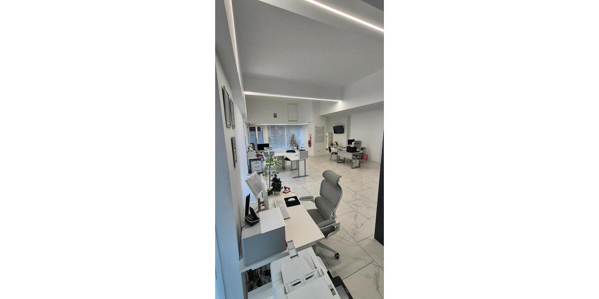 Gewerbeobjekt Düsseldorf Stadtbezirk 2 - 2.000&euro; | Angebot:24444105