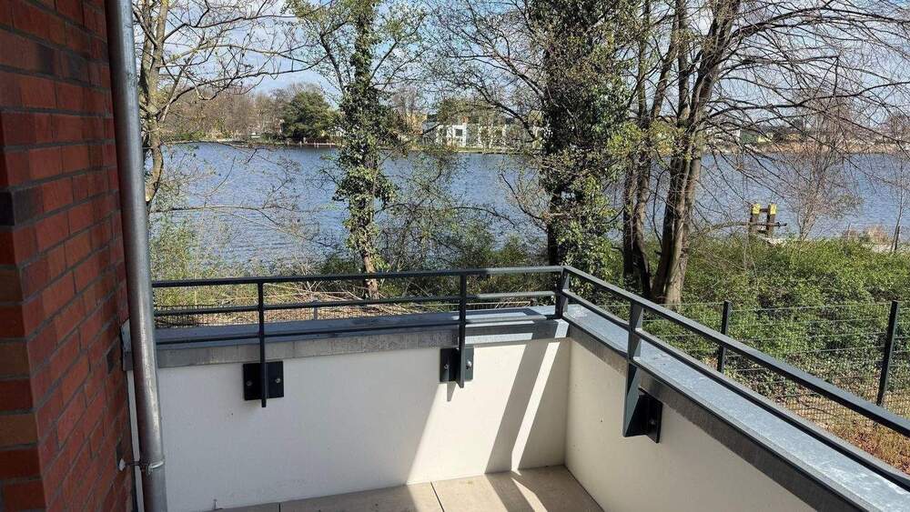 Traumhafte 4-Zi-Neubauwohnung direkt am Wasser (Erstbezug)! 4 zimmer