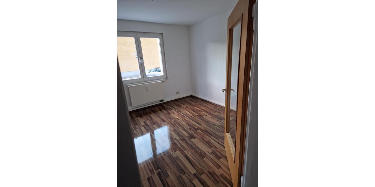 Hochparterre Rösrath - 2 Zimmer, 57 m&sup2;, 970&euro; | Angebot:24384063