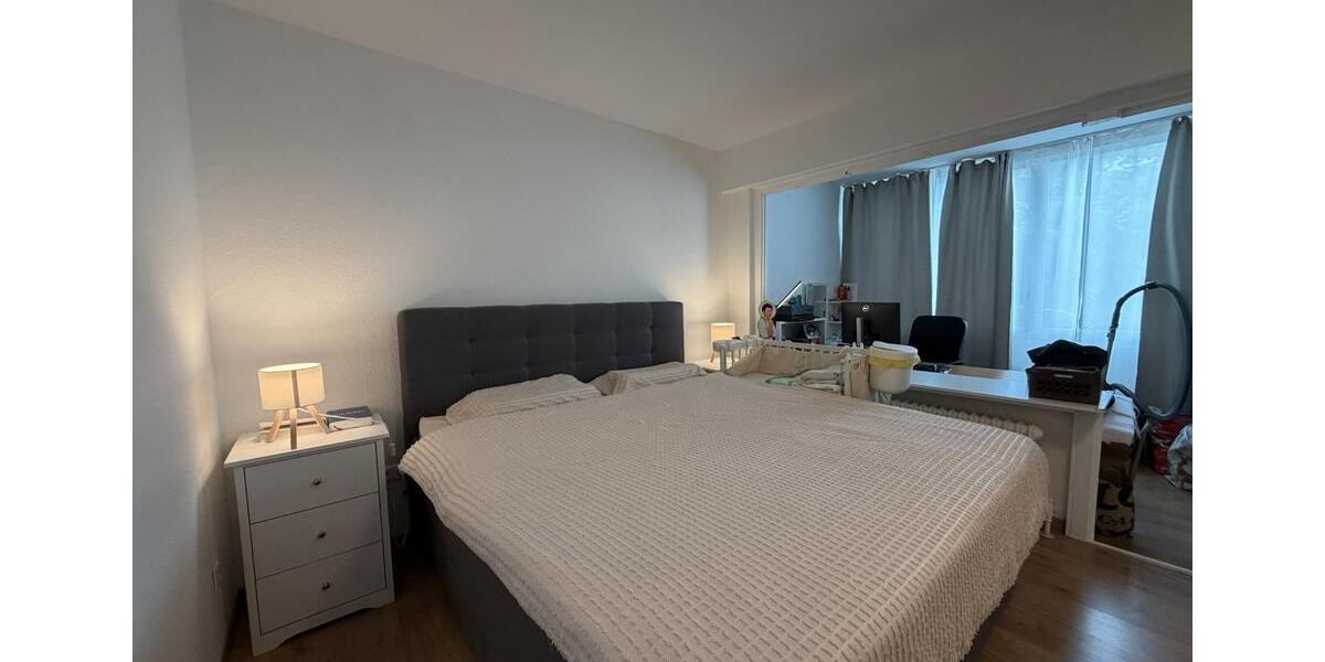 Etagenwohnung Wiesbaden Bierstadt - 2.5 Zimmer, 70 m&sup2;, 910&euro; | Angebot:26670550