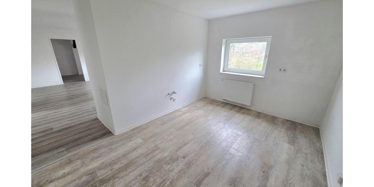 Gemütliche 3-Zimmer-Dachgeschosswohnung mit Sichtbalken in Chemnitz-Hilbersdorf! - Dachgeschoßwohnung Chemnitz Hilbersdorf | Angebot:26109241