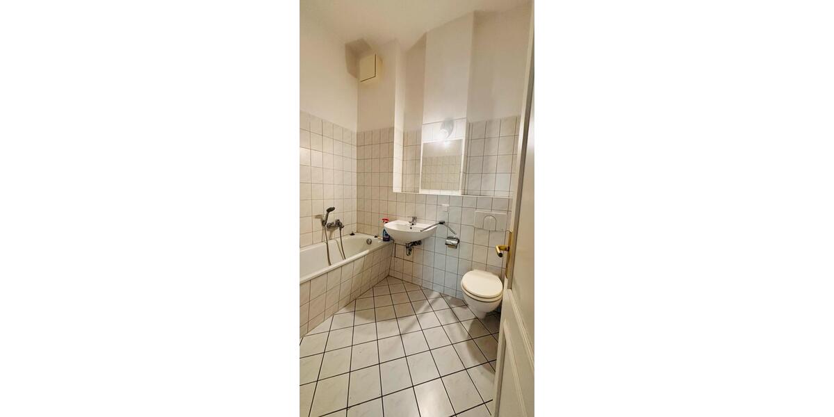 Erdgeschoßwohnung Dresden Neustadt - 1 Zimmer, 40 m&sup2;, 596&euro; | Angebot:26600523