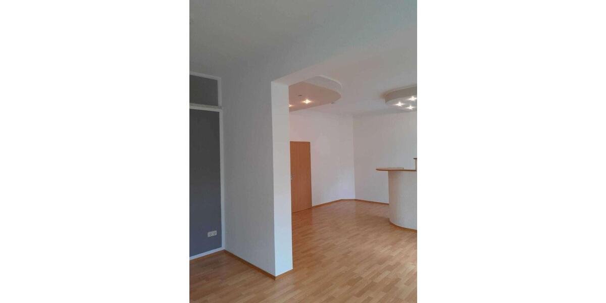 Erdgeschoßwohnung Frankenberg (Sachsen) - 2.5 Zimmer, 66 m&sup2;, 345&euro; | Angebot:23438483