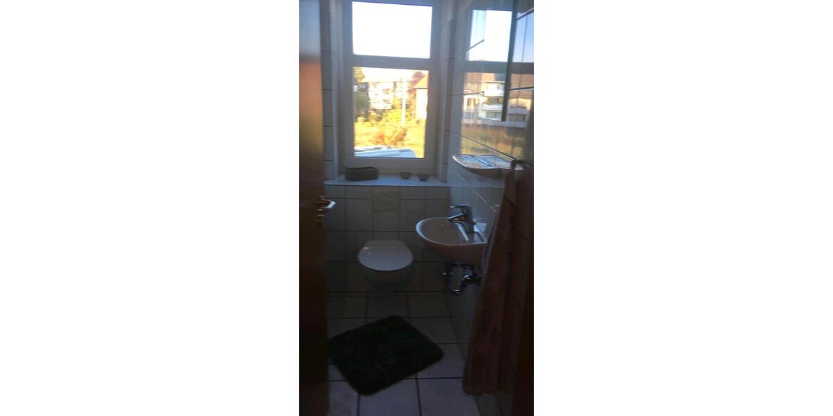 Etagenwohnung Bückeburg - 4 Zimmer, 100 m&sup2;, 1.350&euro; | Angebot:26048281