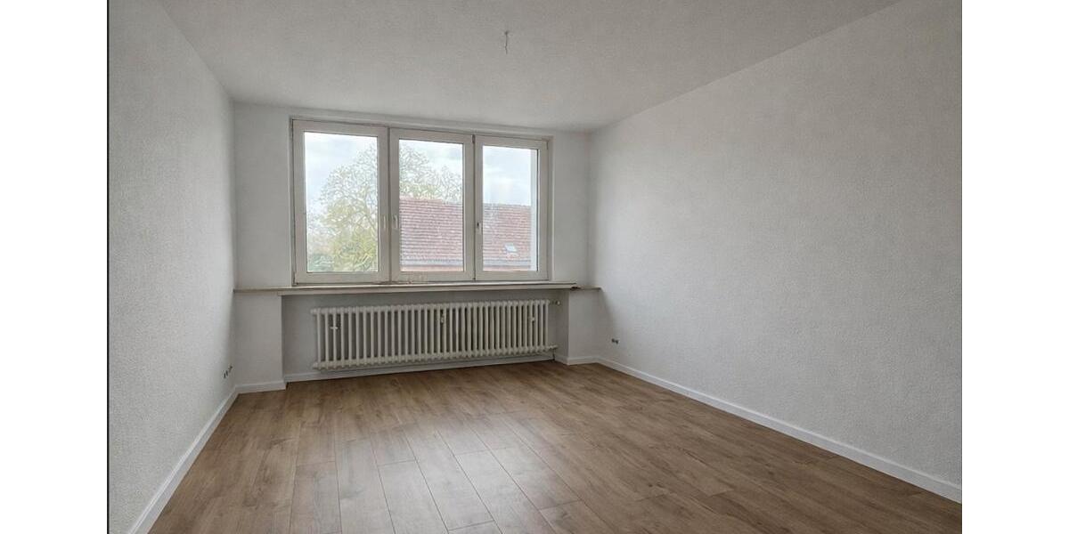 Etagenwohnung Duisburg Essenberg - 3 Zimmer, 87 m&sup2;, 750&euro; | Angebot:26045492