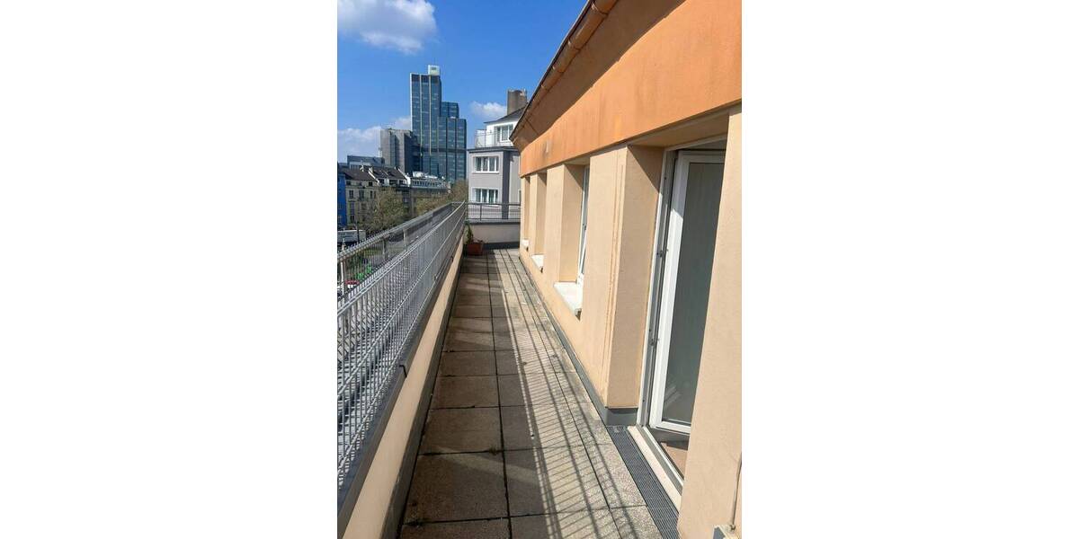 Etagenwohnung Düsseldorf Friedrichstadt - 2 Zimmer, 56 m&sup2;, 1.100&euro; | Angebot:26159664