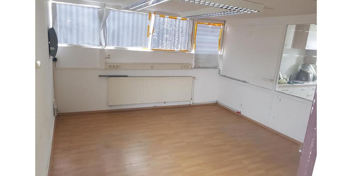 Gewerbeobjekt Werneck - 1.000&euro; | Angebot:24774133