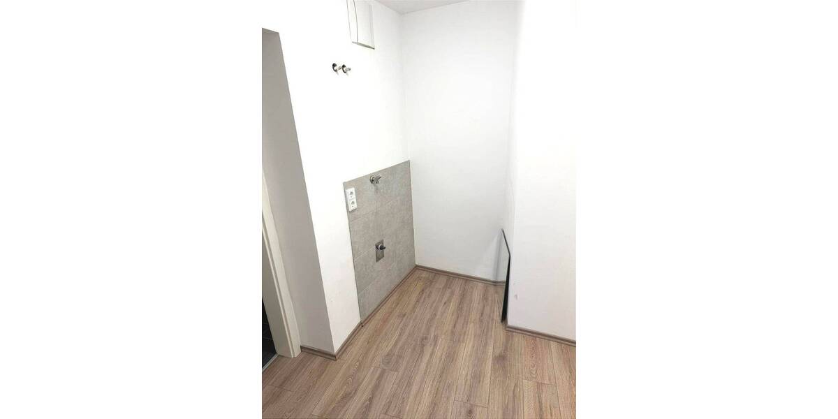 Etagenwohnung Kordel - 3 Zimmer, 92 m&sup2;, 775&euro; | Angebot:26117518