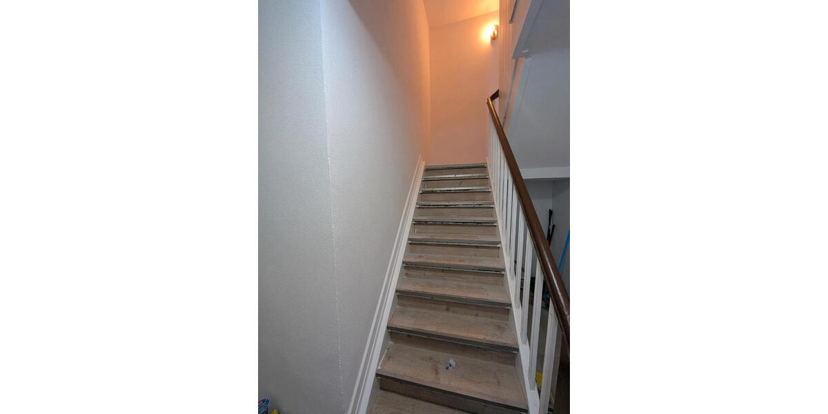 Einfamilienhaus Saarbrücken Scheidt - 4 Zimmer, 172 m&sup2;, 1.400&euro; | Angebot:24780403