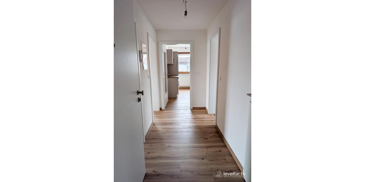 Dachgeschoßwohnung Hemau - 2 Zimmer, 61 m&sup2;, 600&euro; | Angebot:25178798