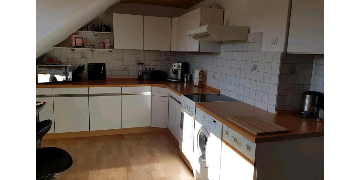 Dachgeschoßwohnung Kaufungen - 3 Zimmer, 64 m&sup2;, 650&euro; | Angebot:24512256