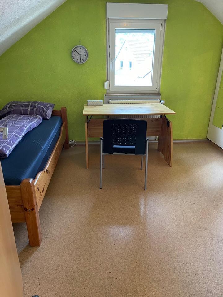 WG-Zimmer warm in Altbach