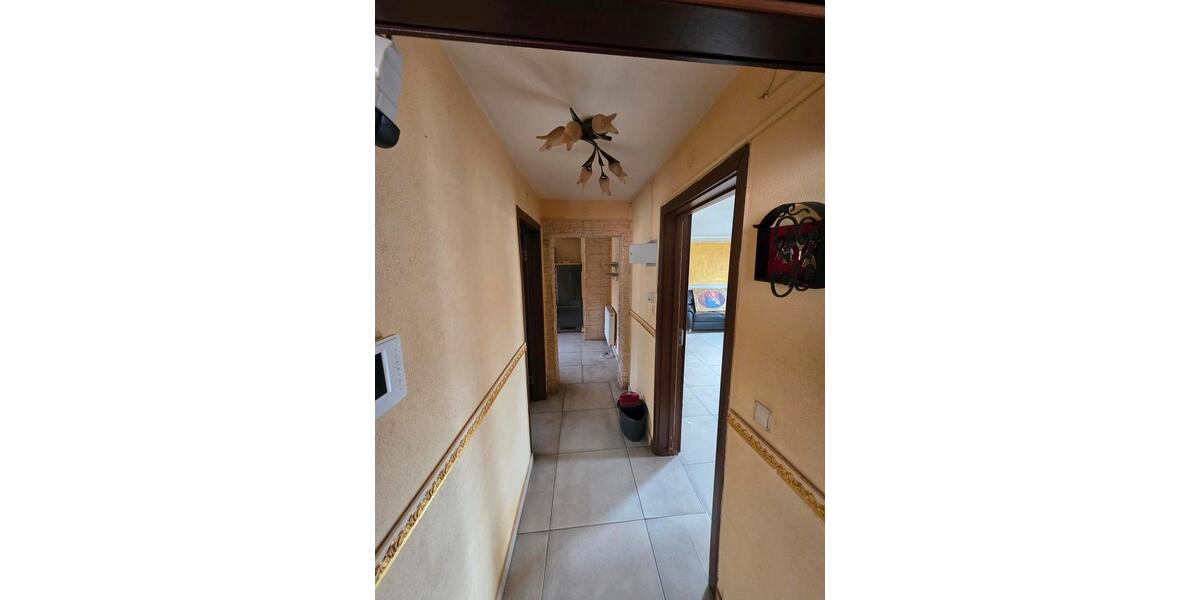 Etagenwohnung Heidenheim an der Brenz - 5 Zimmer, 141 m&sup2;, 1.600&euro; | Angebot:26059761