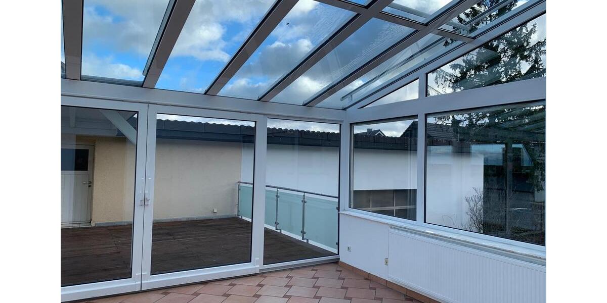 Etagenwohnung Königswinter - 4 Zimmer, 135 m&sup2;, 990&euro; | Angebot:26309168