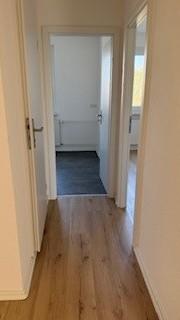 Etagenwohnung Bernsdorf - 2 Zimmer, 67 m&sup2;, 200&euro; | Angebot:26073257