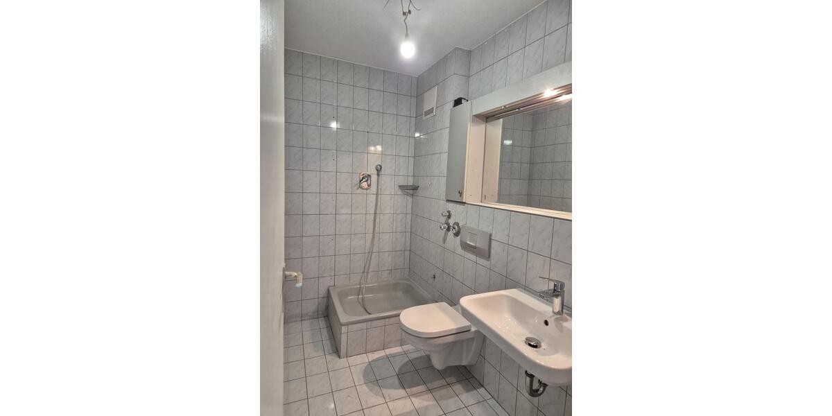 Etagenwohnung Augsburg Antonsviertel - 4 Zimmer, 109 m&sup2;, 1.400&euro; | Angebot:25866749