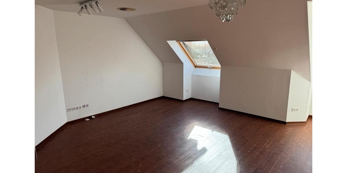 Etagenwohnung Haren (Ems) - 5 Zimmer, 135 m&sup2;, 920&euro; | Angebot:26200905