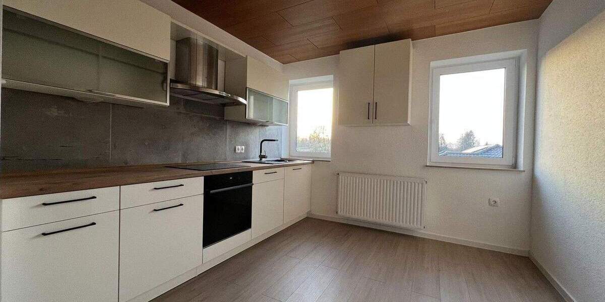 Etagenwohnung Nienburg Holtorf - 5 Zimmer, 142 m&sup2;, 1.190&euro; | Angebot:25820395