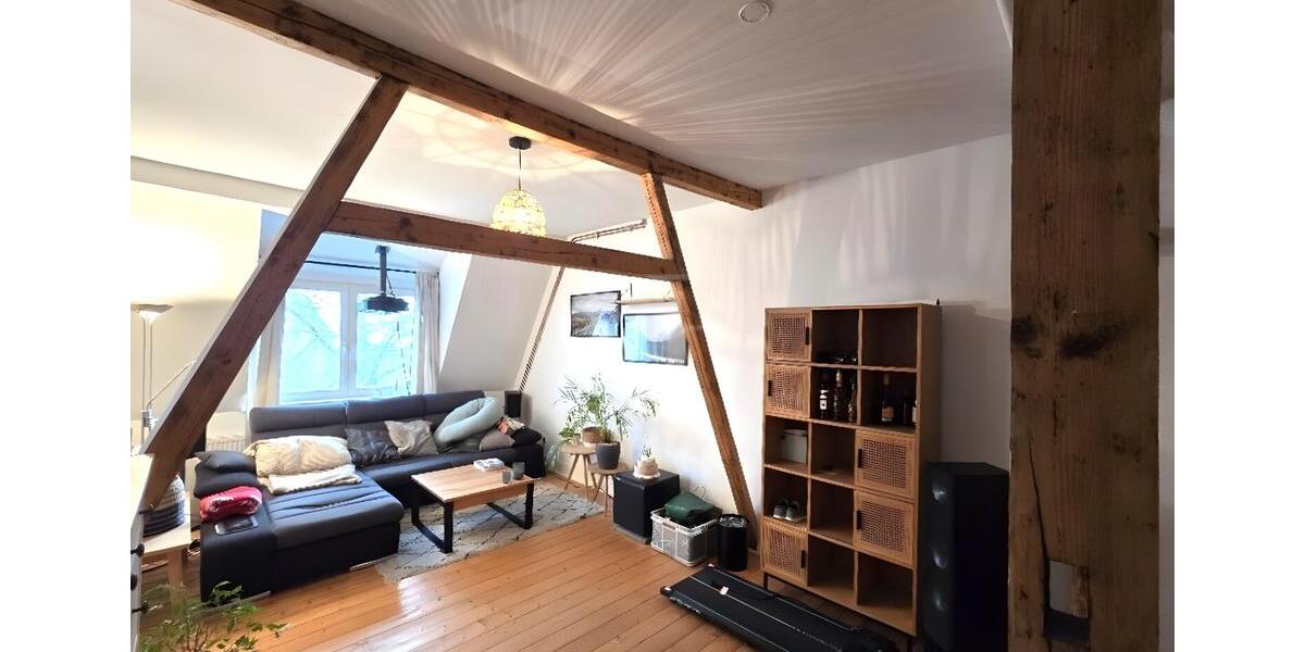 Dachgeschoßwohnung Bonn Lannesdorf - 3 Zimmer, 74 m&sup2;, 1.100&euro; | Angebot:24796032