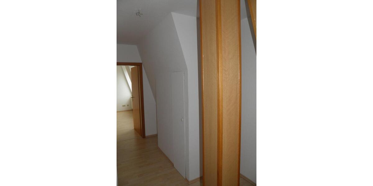 Dachgeschoßwohnung Zschopau - 2 Zimmer, 52 m&sup2;, 335&euro; | Angebot:24946762