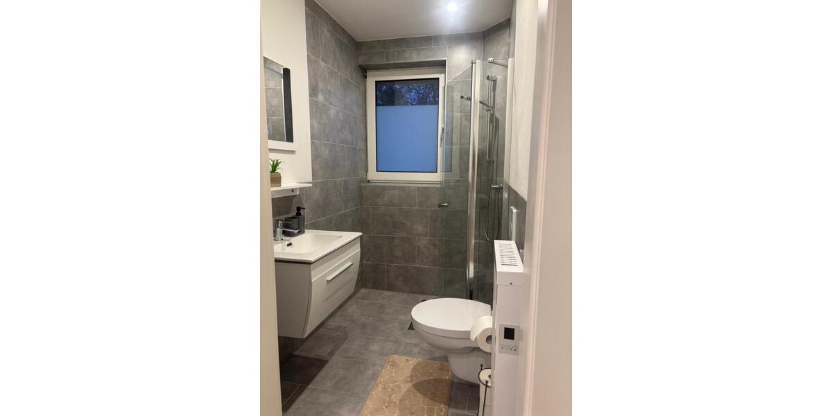 Wohnen auf Zeit Emmerthal - 3 Zimmer, 70 m&sup2;, 20&euro; | Angebot:26043076