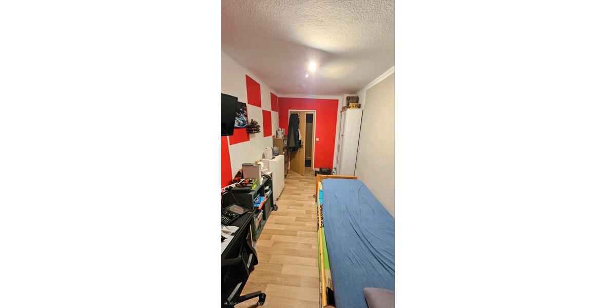 Etagenwohnung Schmalkalden - 4 Zimmer, 70 m&sup2;, 650&euro; | Angebot:25792962