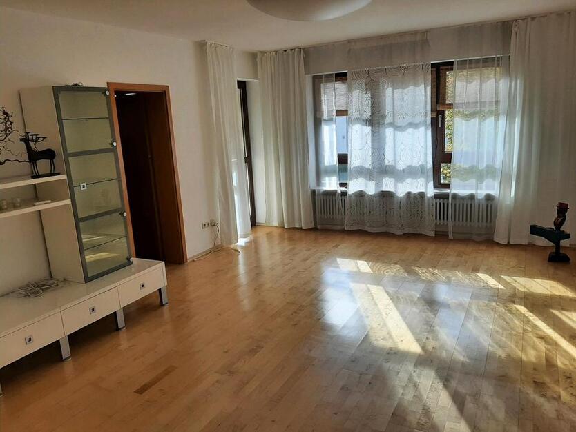 Gemütlich und geräumig: 3 ZKB LechhausenFirnhaberau zimmer