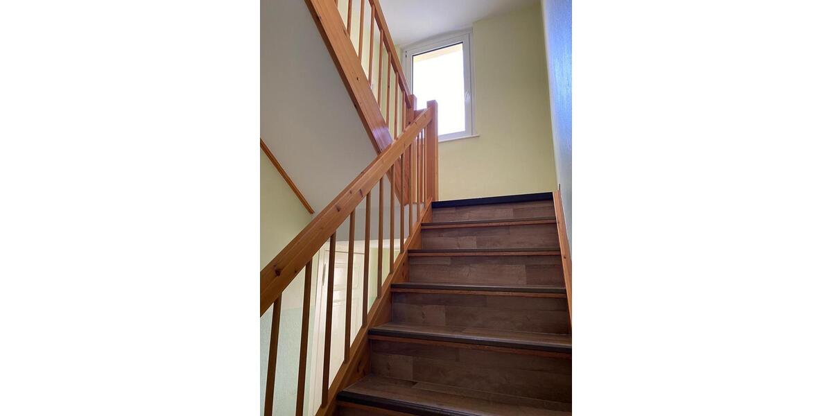 Dachgeschoßwohnung Wittenberge - 2 Zimmer, 65 m&sup2;, 500&euro; | Angebot:25581580