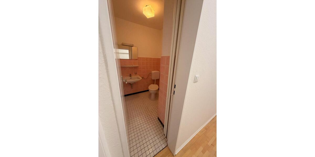 Etagenwohnung Hildesheim Bockfeld - 6 Zimmer, 160 m&sup2;, 1.280&euro; | Angebot:25216439