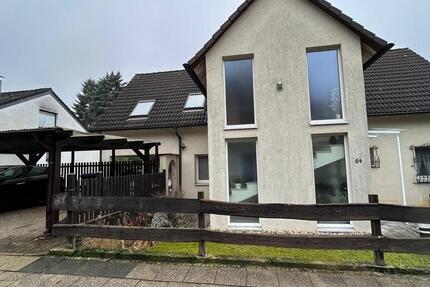 Wohnung Hattingen Blankenstein - 3.5 Zimmer, 102 m&sup2;, 1.150&euro; | Angebot:24122825