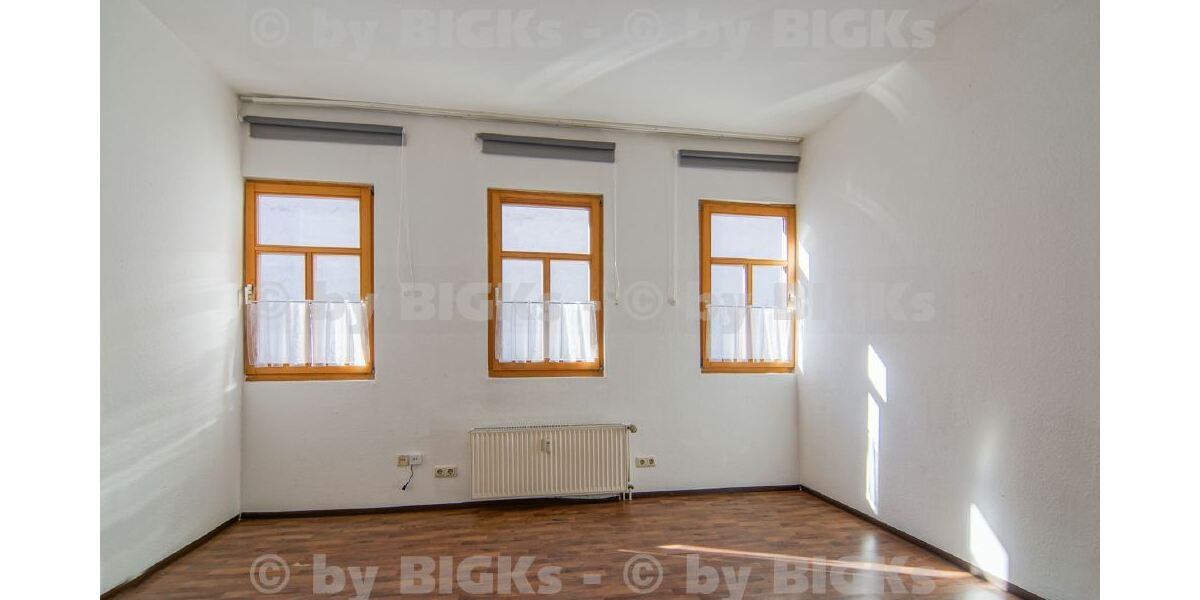 BIGKs - Suhl: Mitte 2 Raum Wohnung ,WG geeignet, Dusche, sep. Küche (-;) - 2- Suhl Suhl Mitte | Angebot:26536225